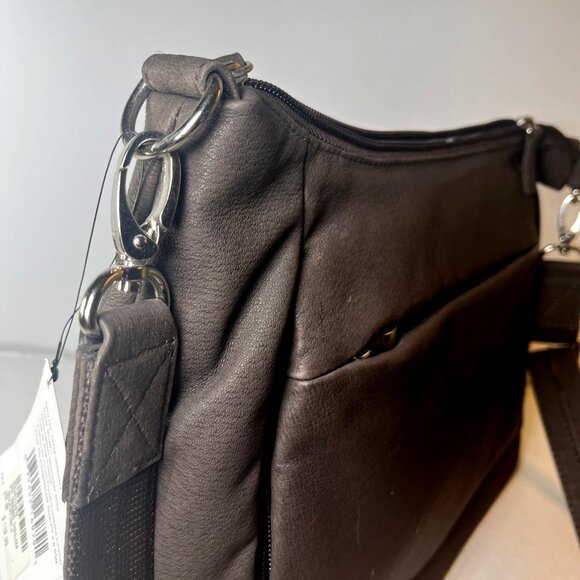 GUN TOTE’N MAMAS Brown Leather Large Shoulder Bag- NWT (w/ imperfection scratch) - Picture 14 of 16